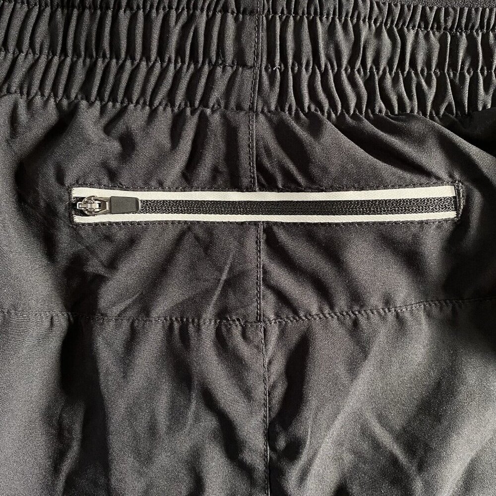 Fabletics Black Breathe Run Short (Plus Sz 1X) Hali Mid-Rise Active Brief Lined - Picture 7 of 8